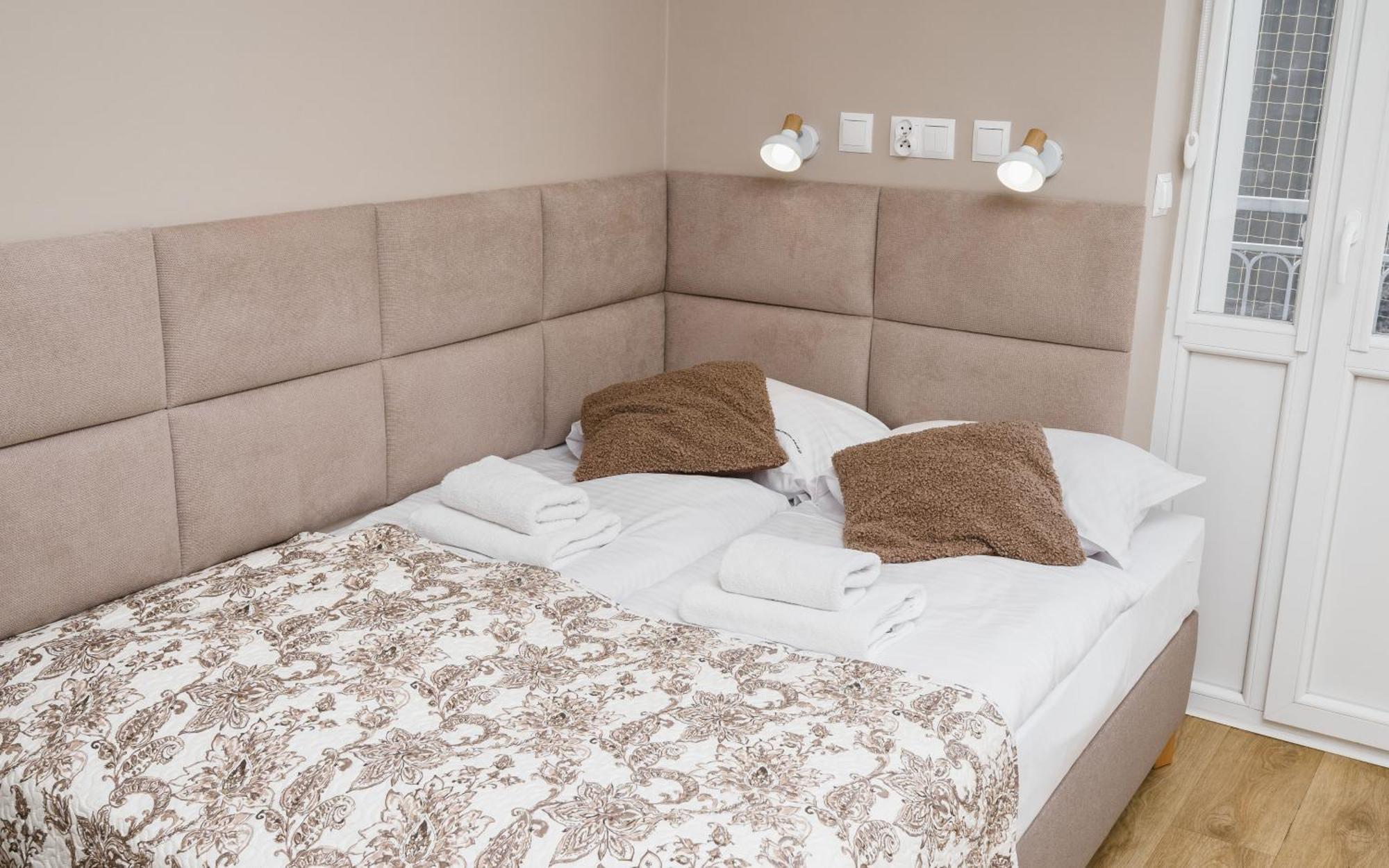 Bagel Residence Old Town Красков Екстериор снимка
