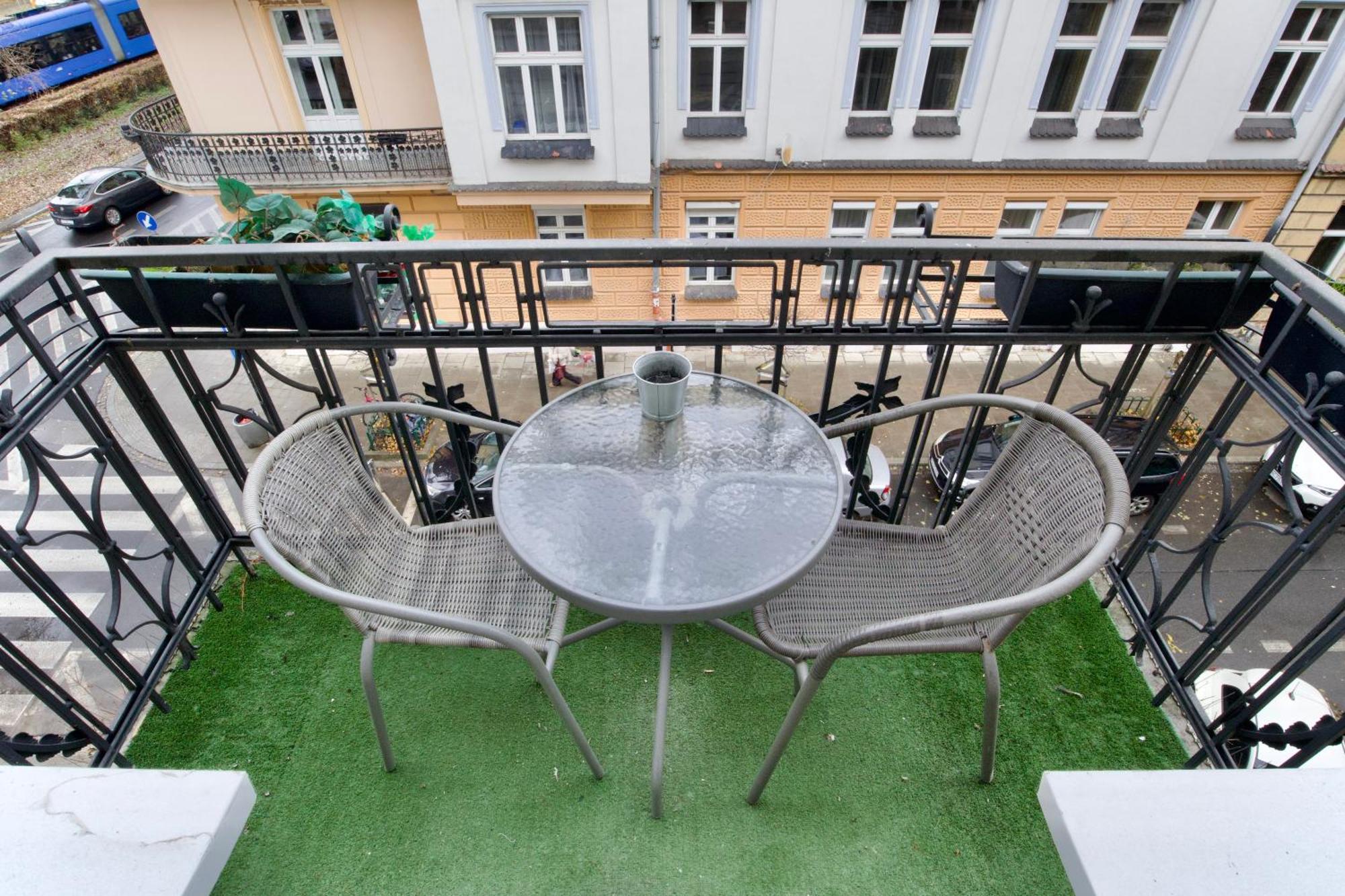 Bagel Residence Old Town Красков Екстериор снимка